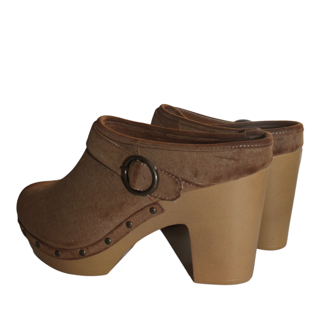 Ana Studded Clogs