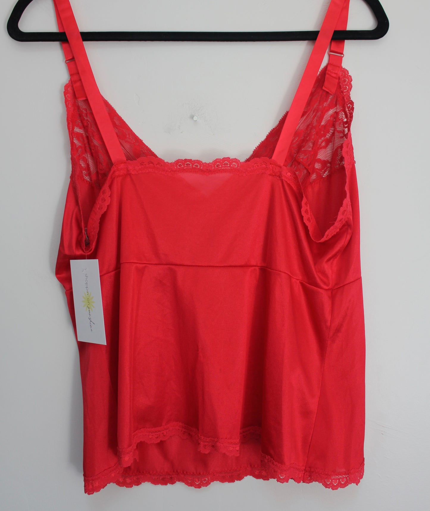 Scarlet Slip Tank